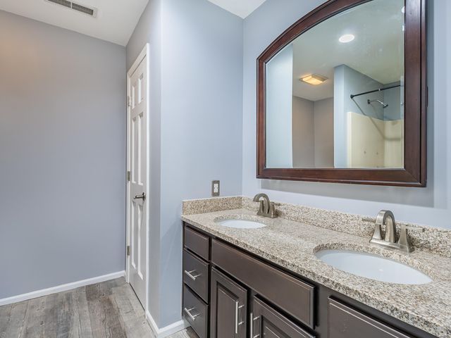 7825 G Antony Drive, Fort Wayne, IN 46818