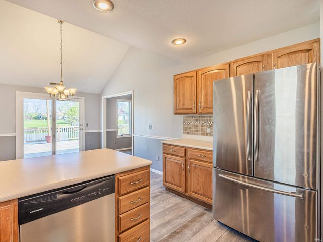 7825 G Antony Drive, Fort Wayne, IN 46818