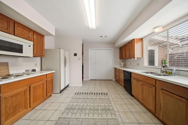 6310 Briar Terrace Drive, Houston, TX 77072