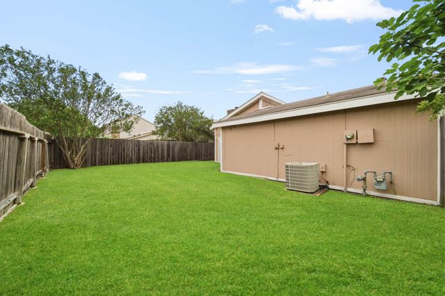 6310 Briar Terrace Drive, Houston, TX 77072