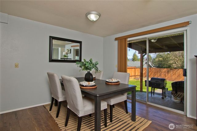 1867 Clovercrest Street, Enumclaw, WA 98022