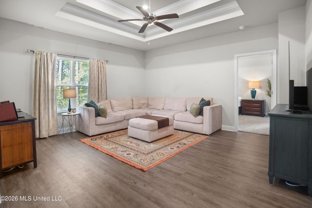 5374 Leeds Lane, Biloxi, MS 39532