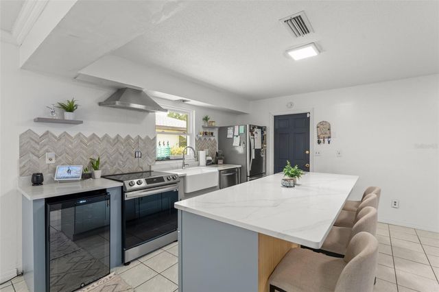 429 VIRGINIA AVENUE, St Cloud, FL 34769