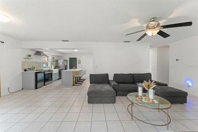 429 VIRGINIA AVENUE, St Cloud, FL 34769