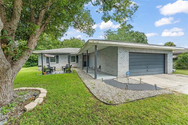 429 VIRGINIA AVENUE, St Cloud, FL 34769