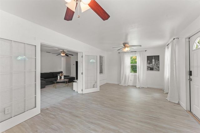 429 VIRGINIA AVENUE, St Cloud, FL 34769