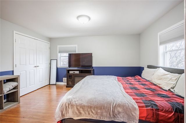 17 Amsden Drive, Henrietta, NY 14623