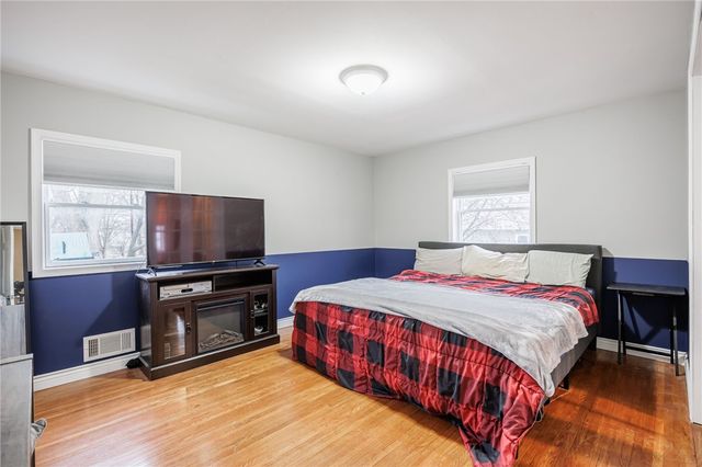 17 Amsden Drive, Henrietta, NY 14623