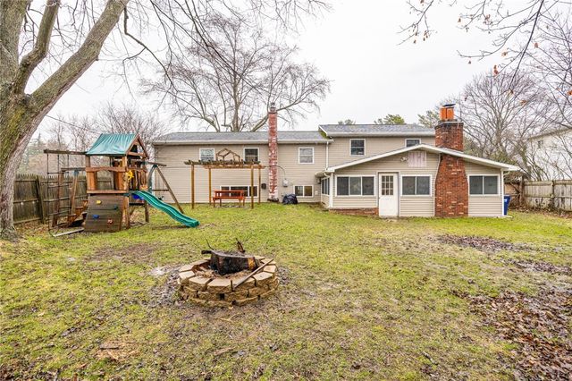 17 Amsden Drive, Henrietta, NY 14623