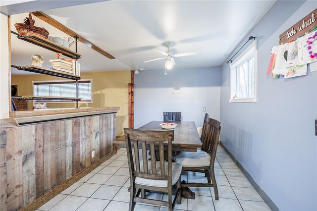 17 Amsden Drive, Henrietta, NY 14623