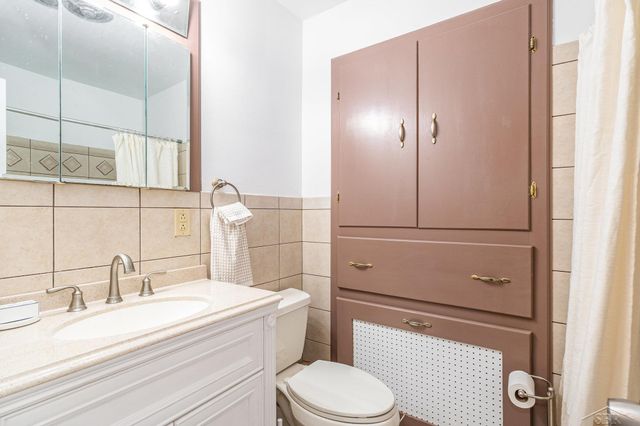 1911 Seminole Lane, Saginaw, MI 48638