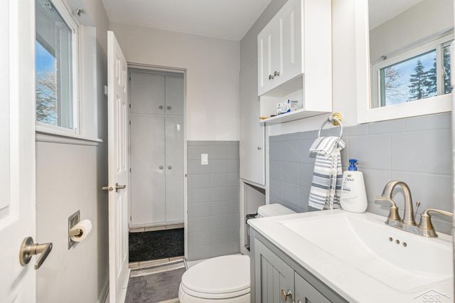 1911 Seminole Lane, Saginaw, MI 48638