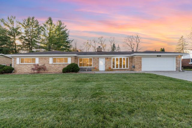 1911 Seminole Lane, Saginaw, MI 48638