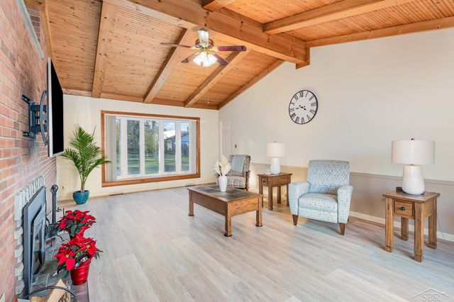 1911 Seminole Lane, Saginaw, MI 48638