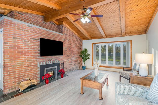 1911 Seminole Lane, Saginaw, MI 48638