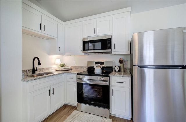 108 Fairview Drive, Cartersville, GA 30120