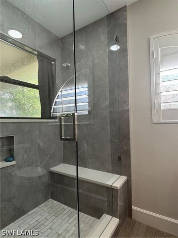 55 Emerald Woods DR C8, Naples, FL 34108