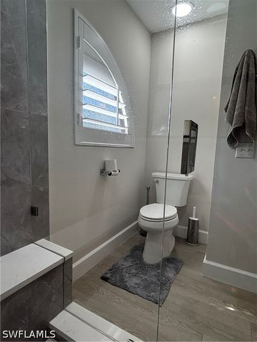 55 Emerald Woods DR C8, Naples, FL 34108