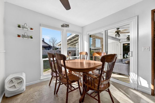 1660 Stabler Ln, Yuba City, CA 95993