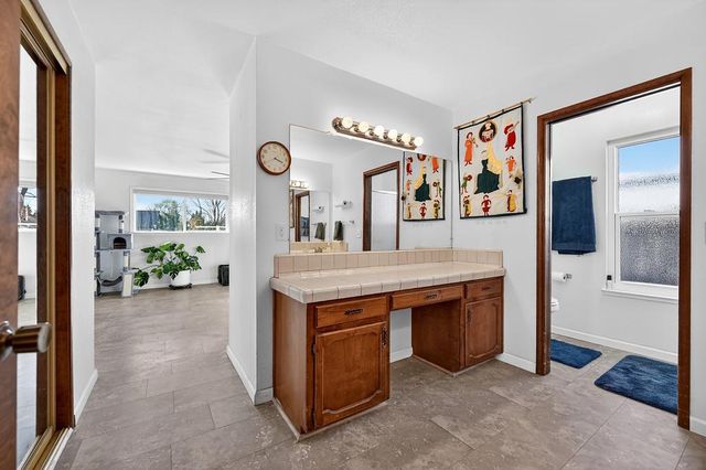 1660 Stabler Ln, Yuba City, CA 95993