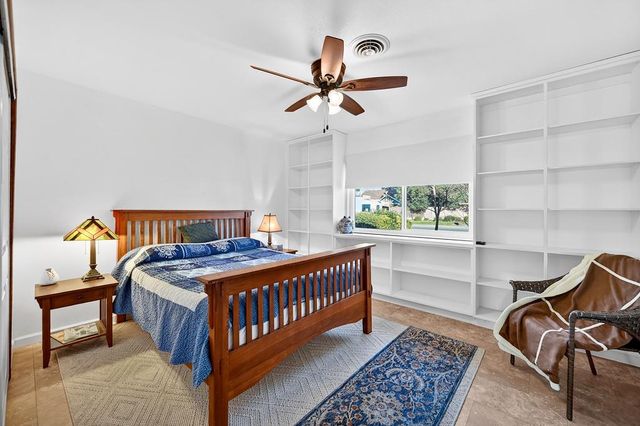 1660 Stabler Ln, Yuba City, CA 95993