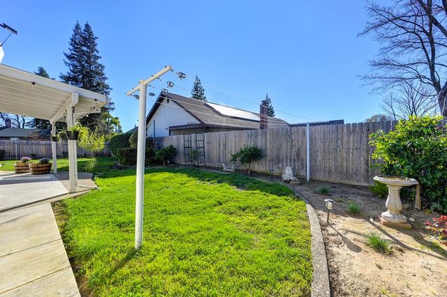 1660 Stabler Ln, Yuba City, CA 95993