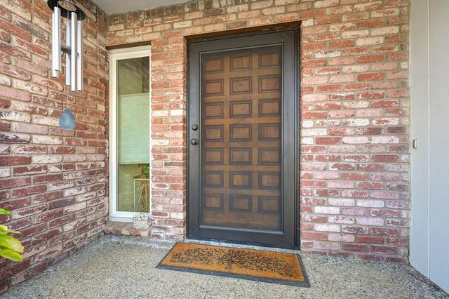 1660 Stabler Ln, Yuba City, CA 95993