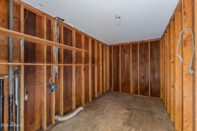 433 N OXBOW Drive, Wickenburg, AZ 85390