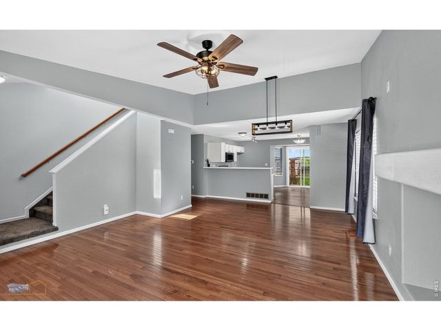 1155 Trout Creek Cir, Longmont, CO 80504