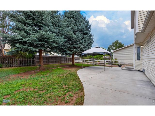 1155 Trout Creek Cir, Longmont, CO 80504