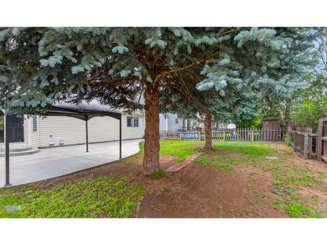 1155 Trout Creek Cir, Longmont, CO 80504