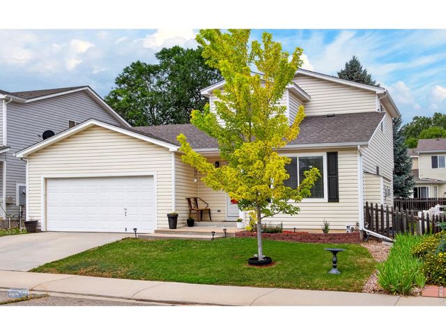 1155 Trout Creek Cir, Longmont, CO 80504