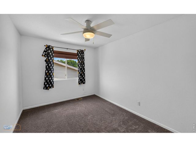 1155 Trout Creek Cir, Longmont, CO 80504
