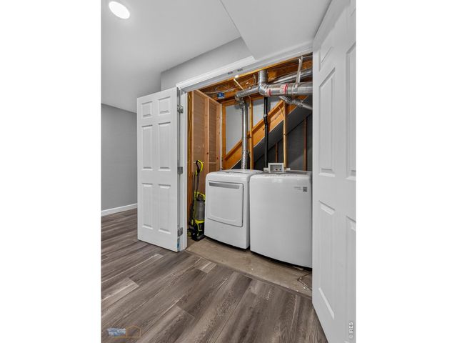 1155 Trout Creek Cir, Longmont, CO 80504
