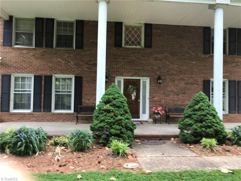 1727 Harrison Crossroad Loop, Reidsville, NC 27320