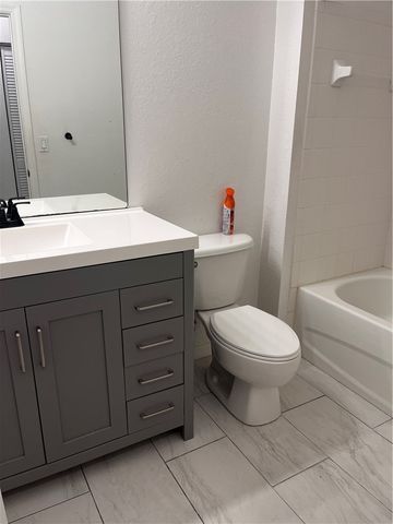 2262 57 Circle 2262, Vero Beach, FL 32966