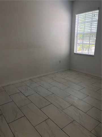 2262 57 Circle 2262, Vero Beach, FL 32966