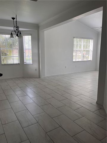 2262 57 Circle 2262, Vero Beach, FL 32966