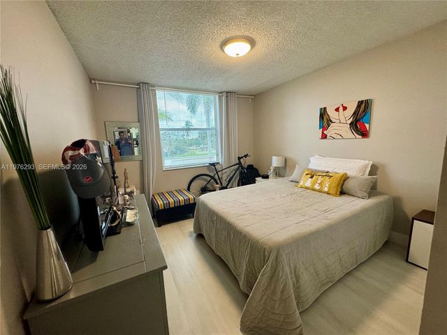 2711 Ocean Club Blvd 202, Dania Beach, FL 33019