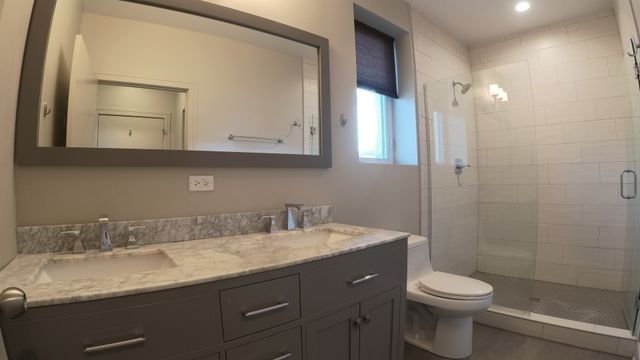 5001 Prospect Street 3C, Downers Grove, IL 60515