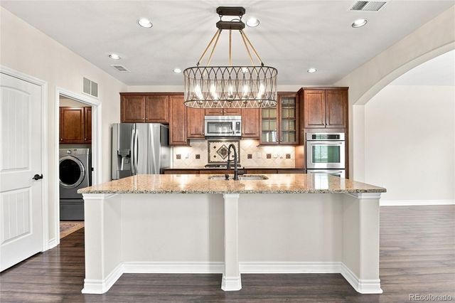 9218 Viaggio Way, Littleton, CO 80126
