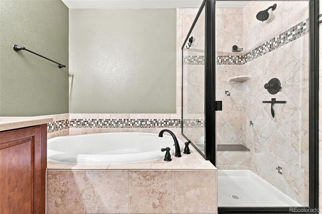 9218 Viaggio Way, Littleton, CO 80126