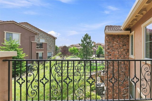 9218 Viaggio Way, Littleton, CO 80126