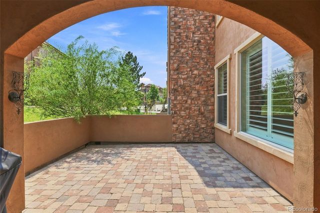 9218 Viaggio Way, Littleton, CO 80126