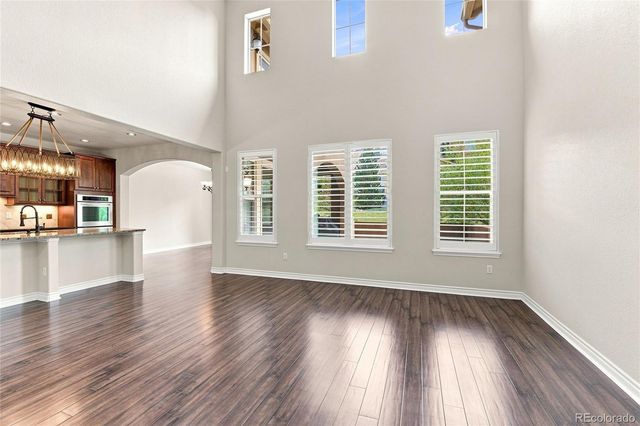9218 Viaggio Way, Littleton, CO 80126