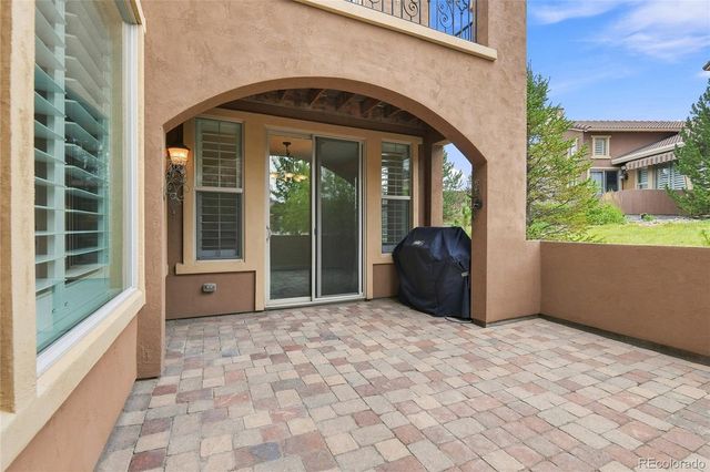 9218 Viaggio Way, Littleton, CO 80126