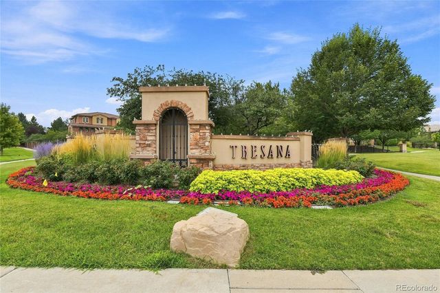 9218 Viaggio Way, Littleton, CO 80126