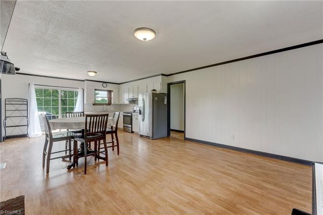 3270 Nc Highway 135, Stoneville, NC 27048