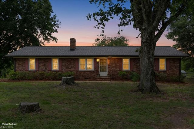 3270 Nc Highway 135, Stoneville, NC 27048