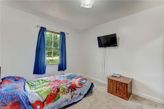 3270 Nc Highway 135, Stoneville, NC 27048